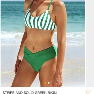 Green and white CUPSHE Bikini